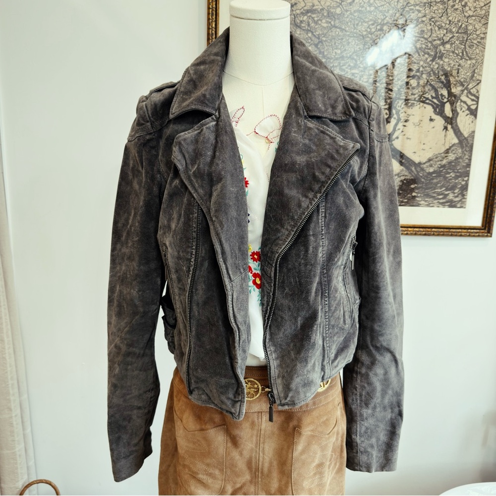 ✨ FREE PEOPLE vintage suede leather jacket